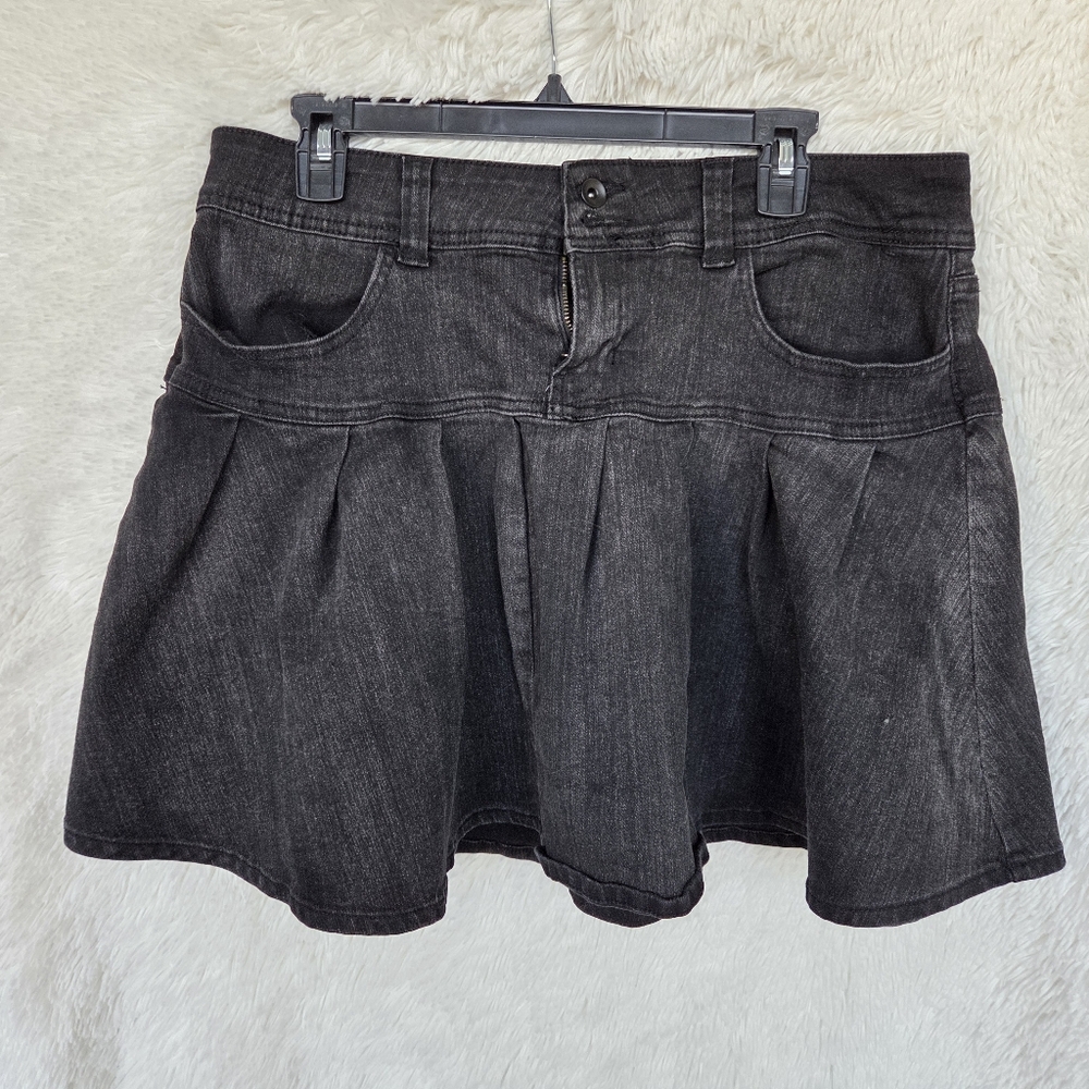 Black Denim Pleated Skirt